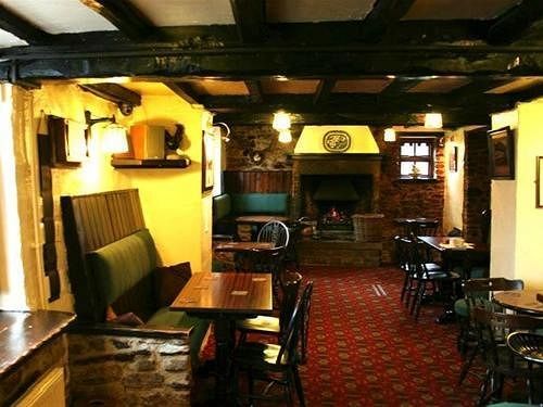 Farmyard Inn Bakewell Bagian luar foto
