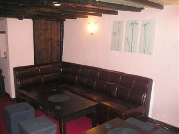 Farmyard Inn Bakewell Bagian luar foto